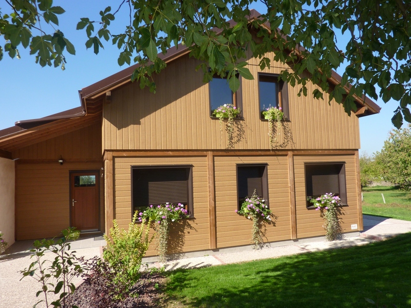 Chalet bois velaine en haye
