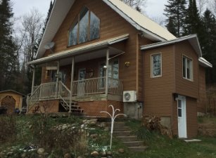 Chalet lac des iles mont-laurier