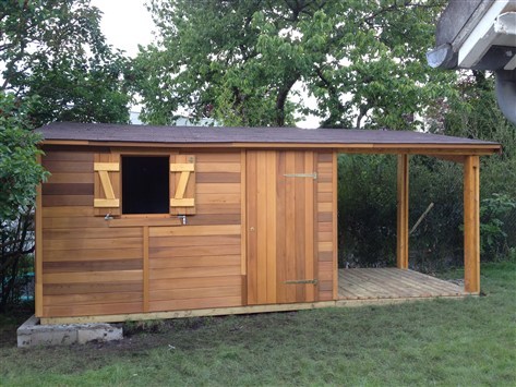 Abri jardin en longueur

