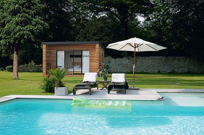 Cabane de jardin chambre d'amis
