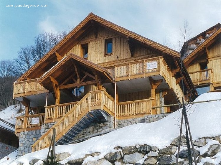 Chalet savoyard miniature
