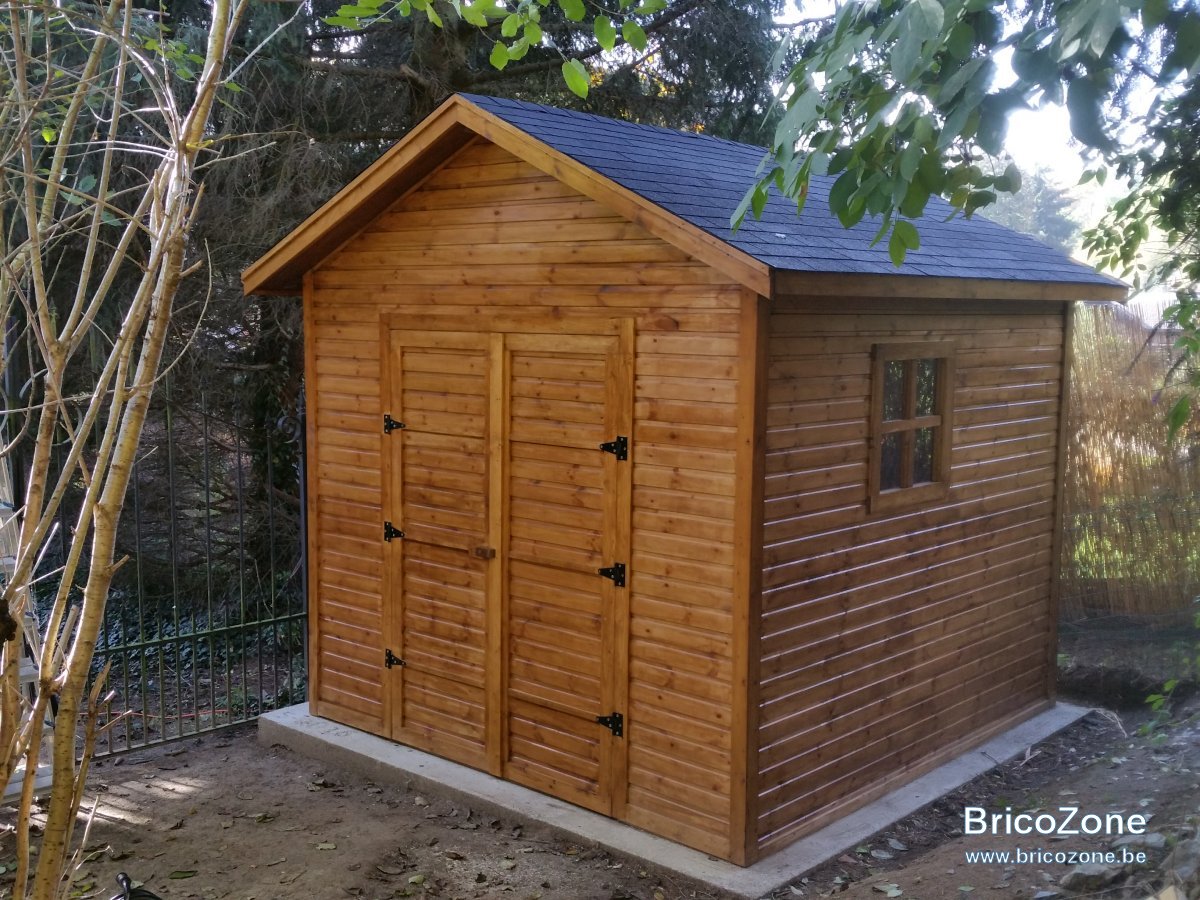 Abri de jardin 9x9
