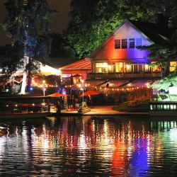Le chalet des iles ticket restaurant