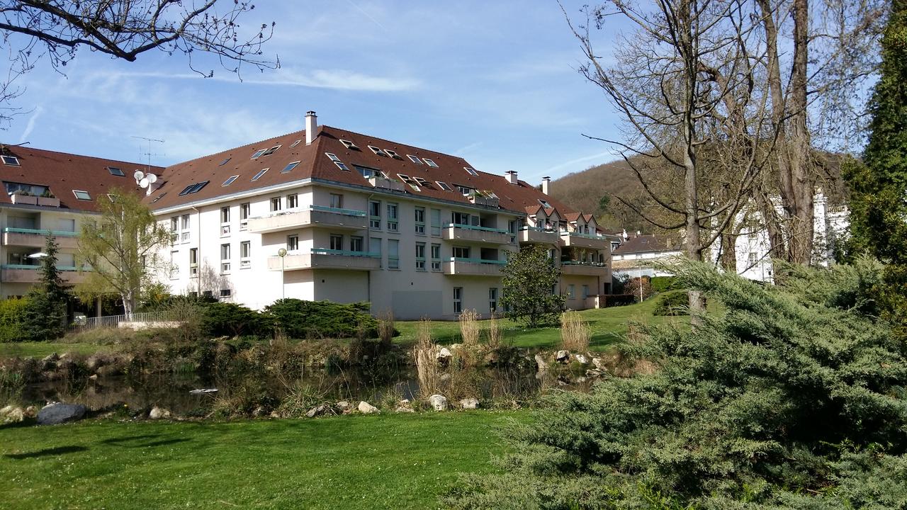 Cottage coté parc orsay
