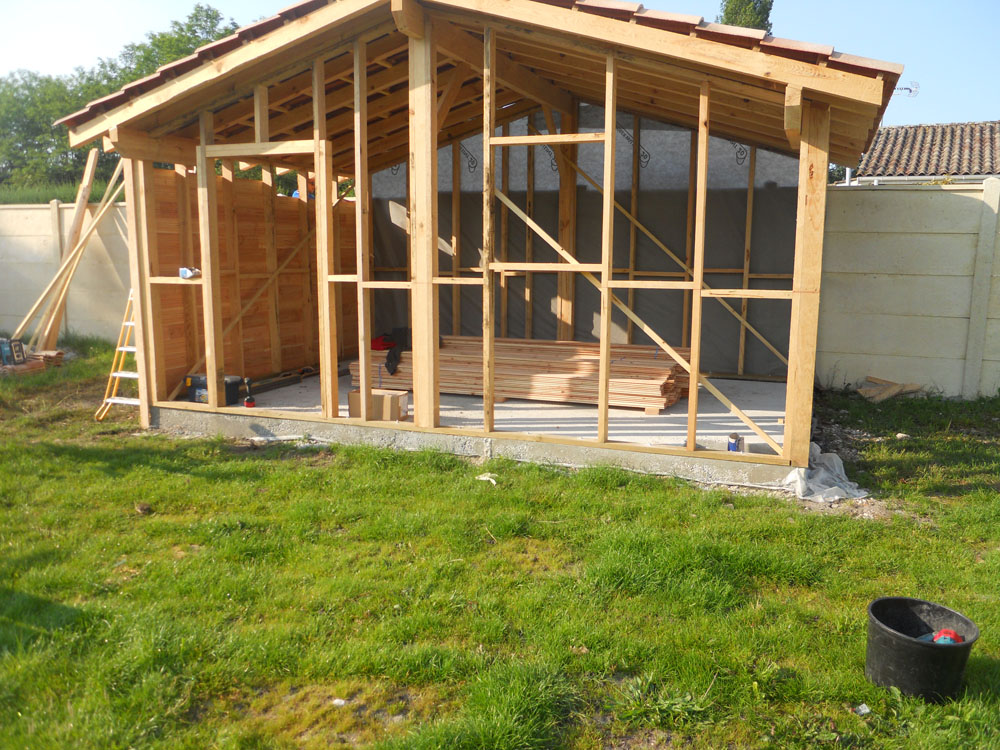 Cabane de jardin fabrication maison
