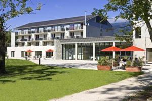Chalet du lac divonne
