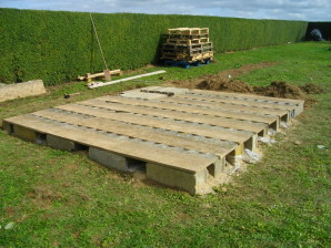 Cabane jardin fait maison
