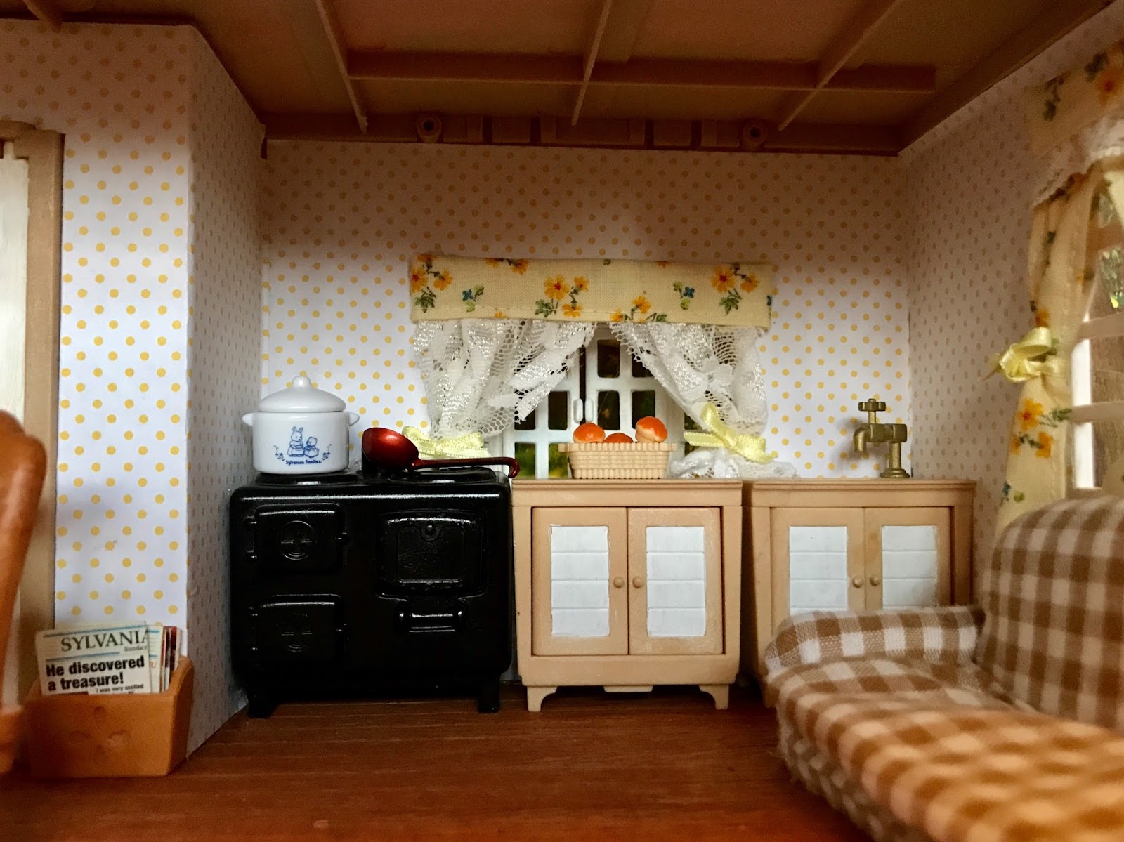Sylvanian orchard cottage
