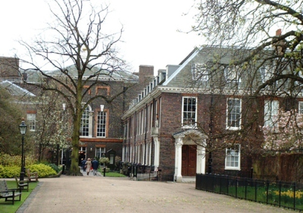 Cottage kensington