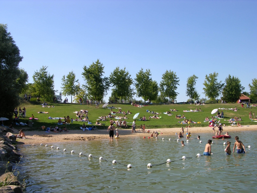 Chalet du lac lery poses
