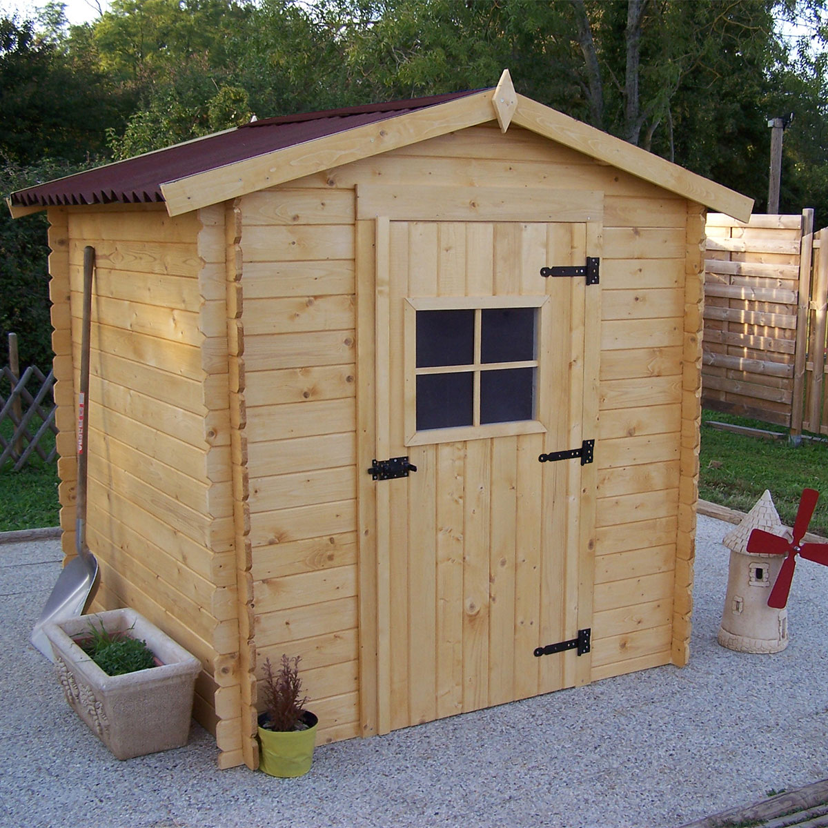Petite cabane de jardin pas cher
