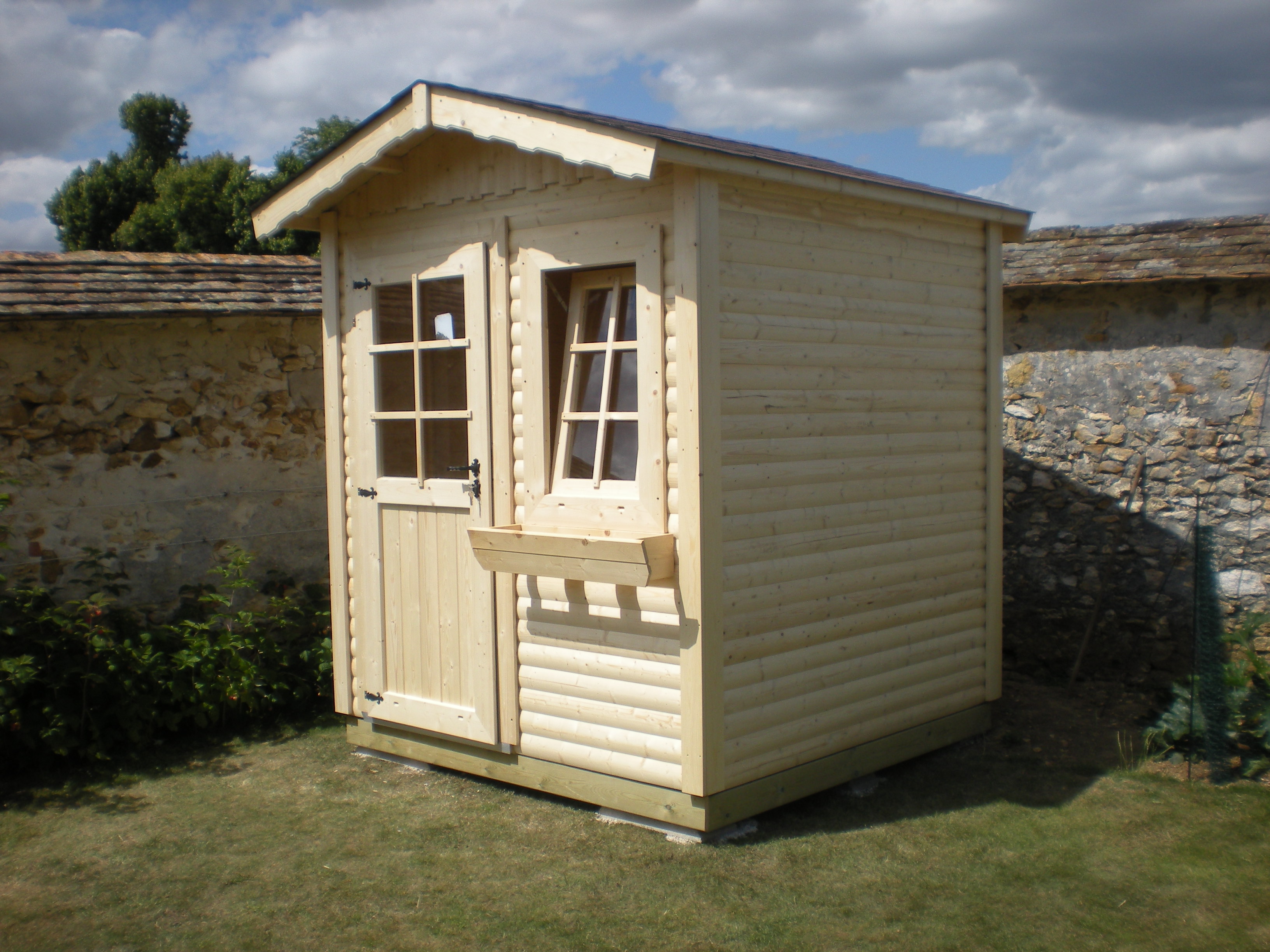 Abri de jardin en bois chaumont
