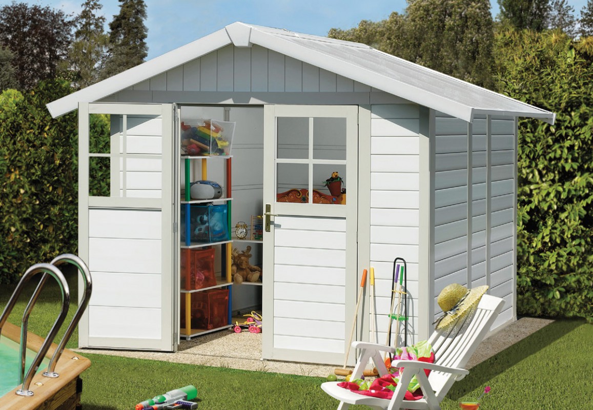 Abri jardin pvc ou resine
