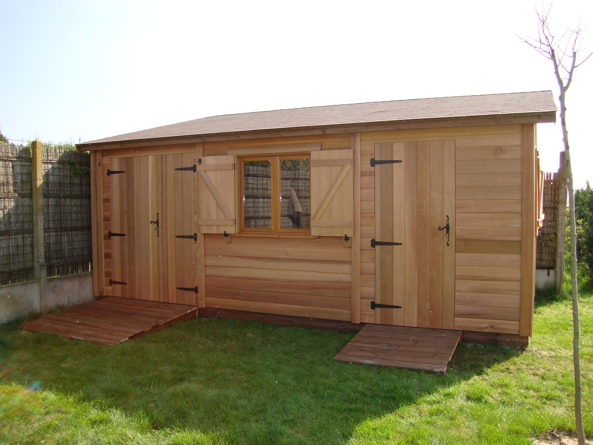 Abri jardin avec plancher castorama
