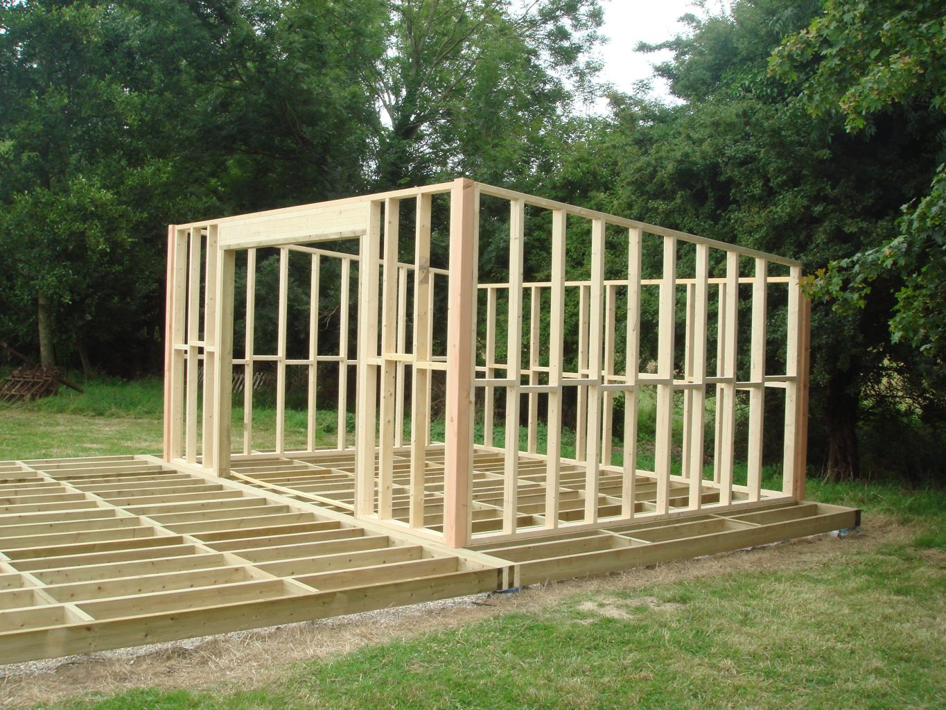 Abri jardin construction
