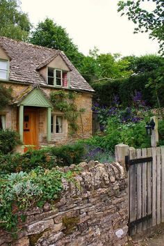 Joli cottage anglais