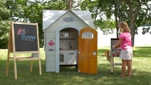 Cabane de jardin pour fille
