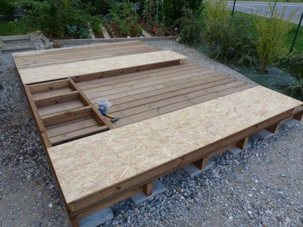 Cabane jardin en osb
