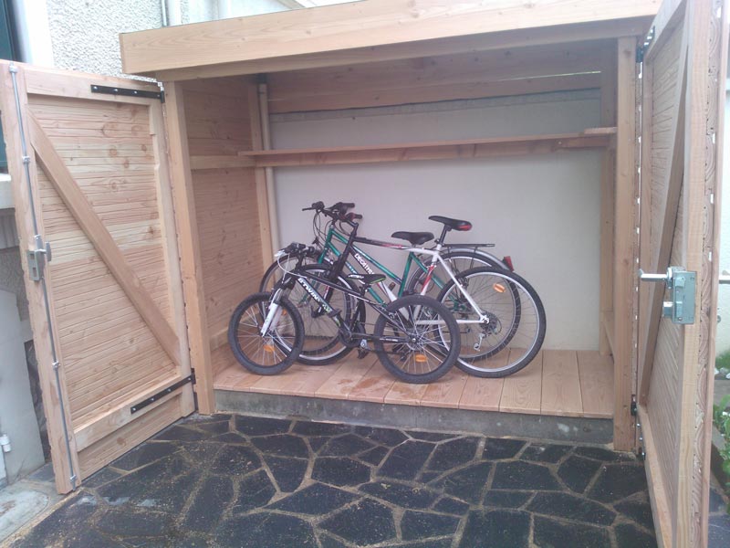 Abri de jardin en bois pour velo

