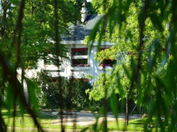 Chalet des iles charenton
