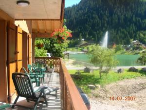 Chalet du lac chatel
