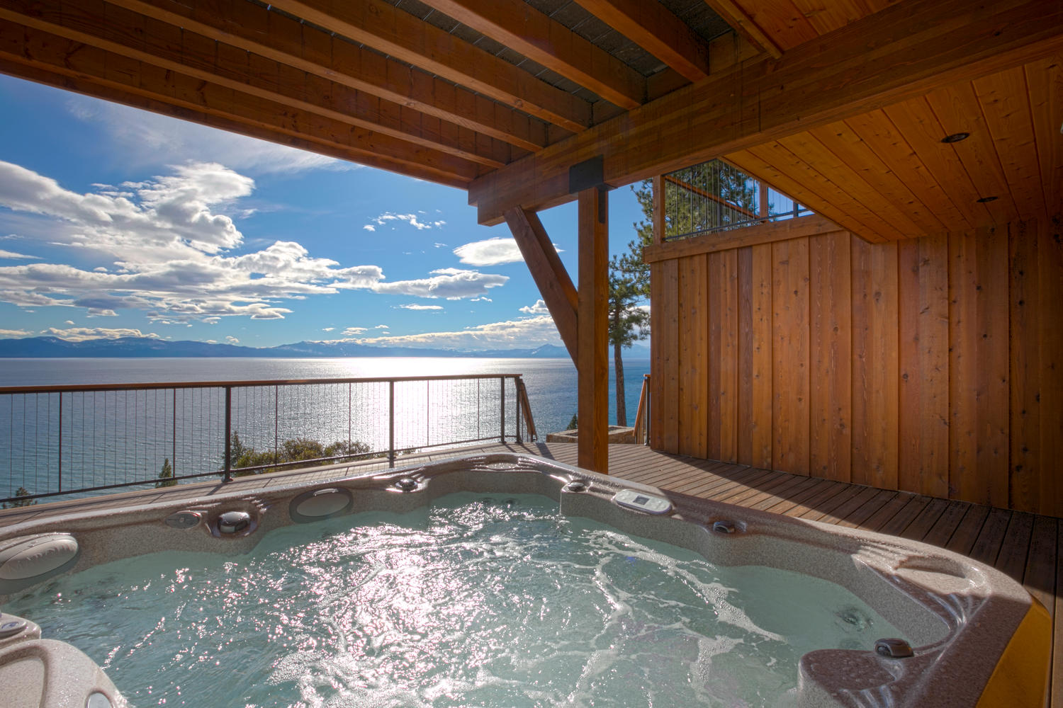 Cottage jacuzzi