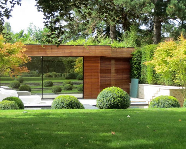 Abri de jardin en zone agricole
