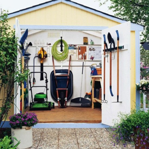 Cabane de jardin rangement
