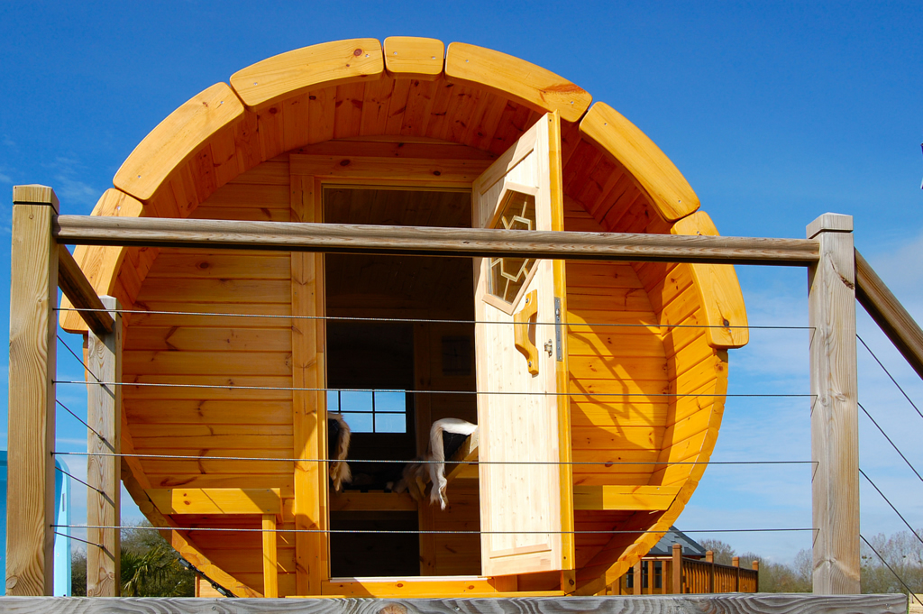 Chalet bois tonneau
