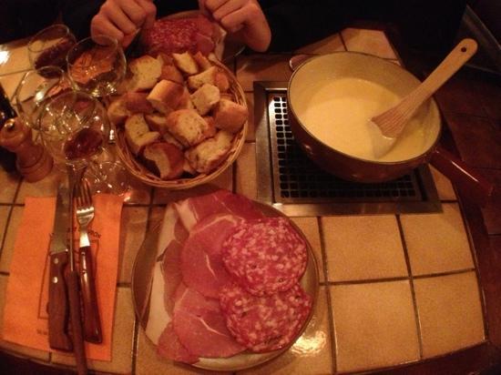 Chalet savoyard rue de montreuil
