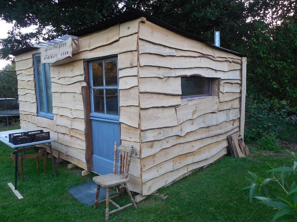 Cabane à bois
