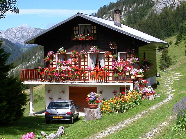 Chalet fleuri
