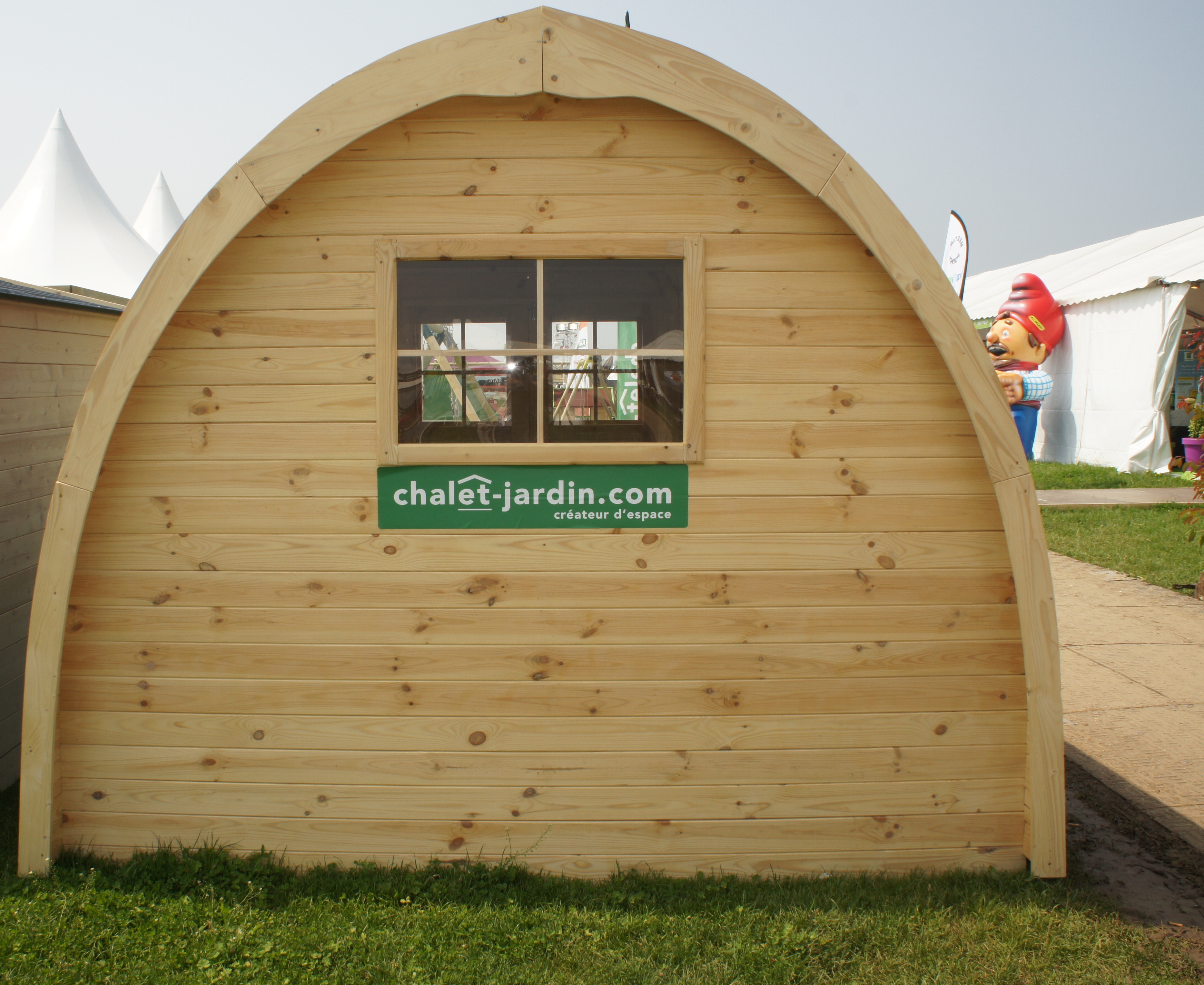 Abri jardin igloo
