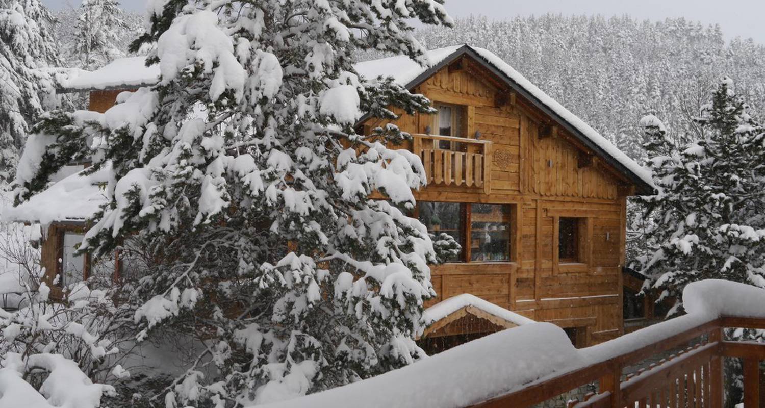 Chalet pomme de pin