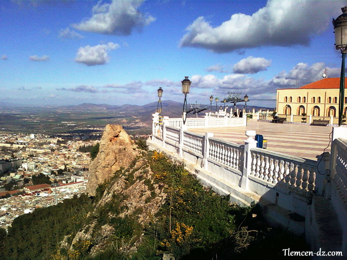 Chalet du lac tlemcen
