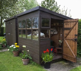 Cabane de jardin en solde
