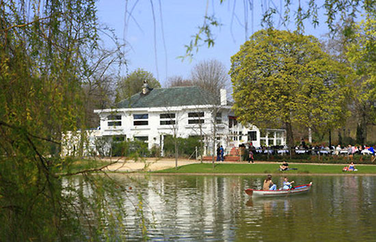 Chalet du lac restaurant
