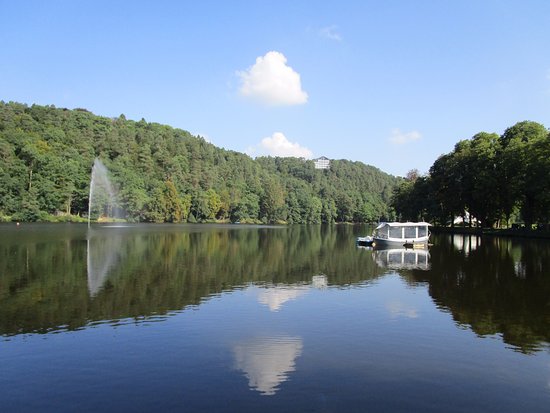 Chalet du lac warfaaz