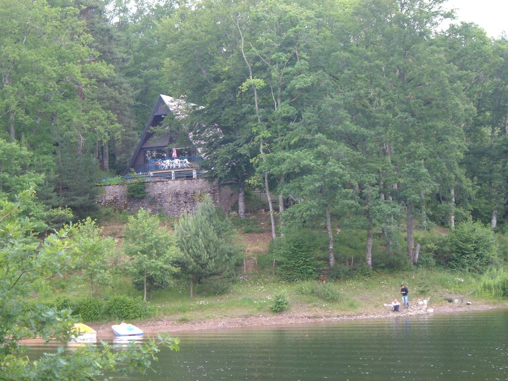 Location chalet au bord de l'eau france