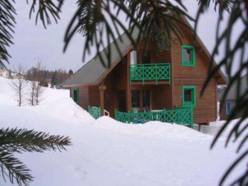Chalet avec piscine