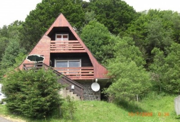 Location de chalet super besse
