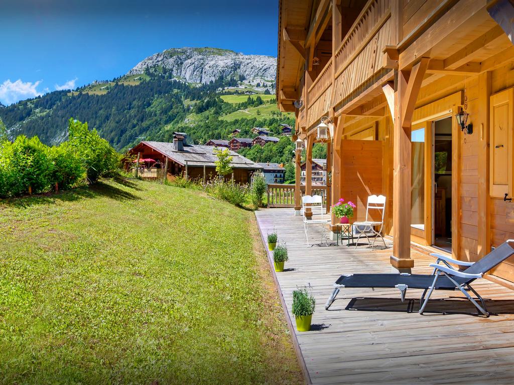 Chalet de l ours blanc morillon