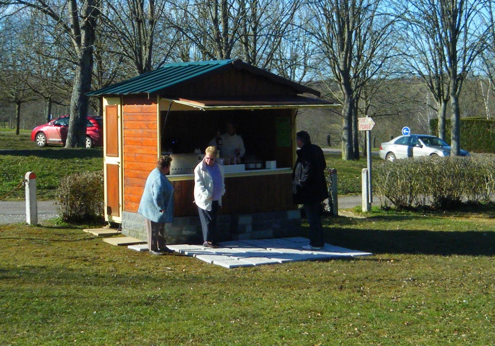 Le chalet du lac pont et massene