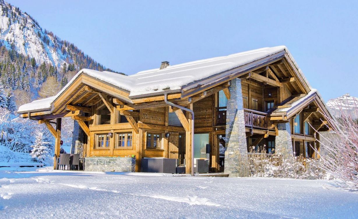 Bas rupt chalet fleuri