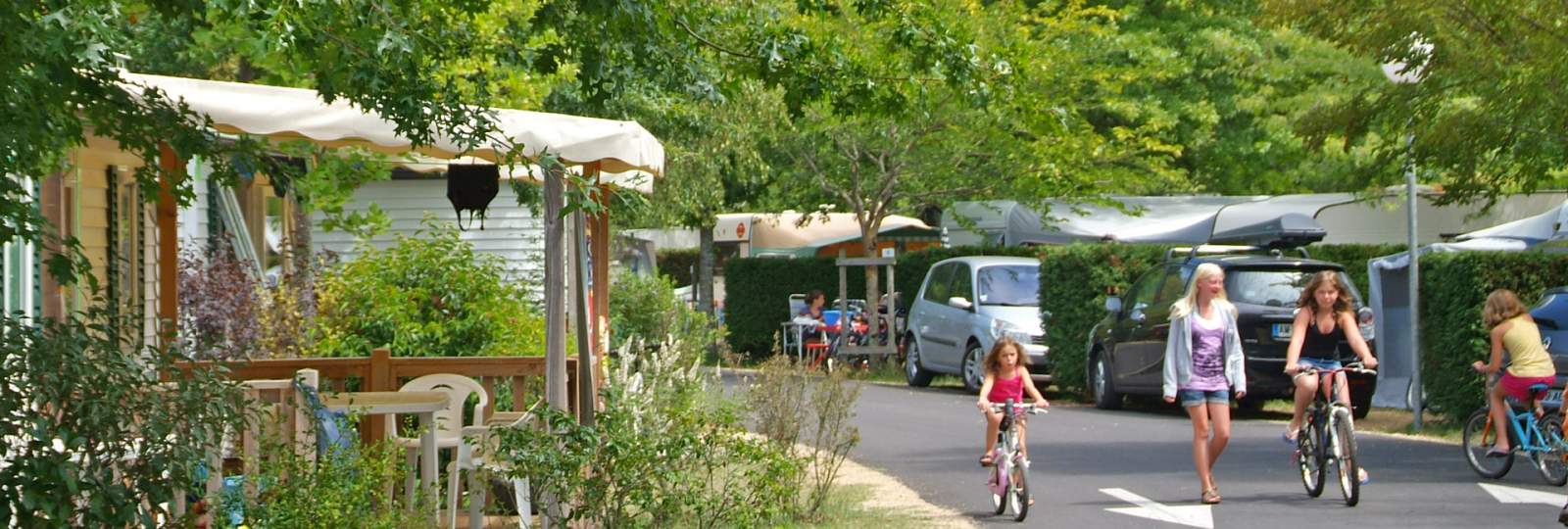 Camping bimbo camping chalet 176 chemin de bimbo 40600 biscarrosse