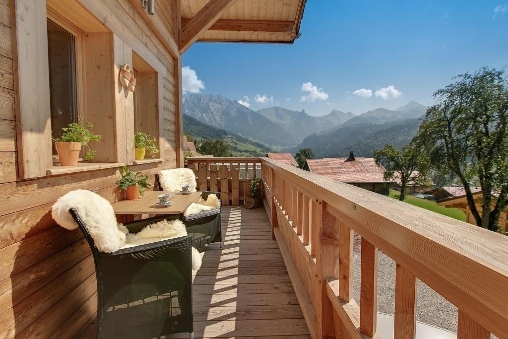 Chalet bois a vendre sur manigod