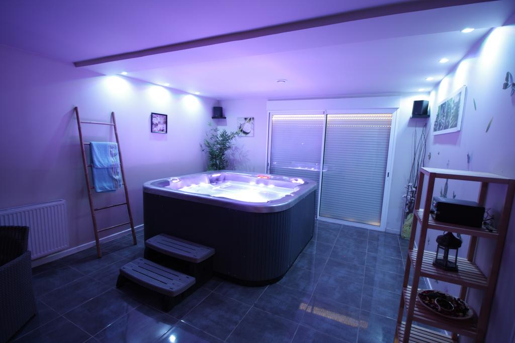 Chalet avec jacuzzi privatif alsace