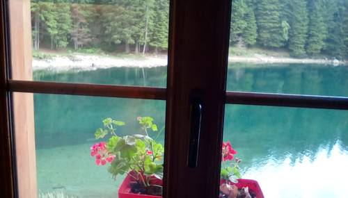 Le chalet episode 3 streaming