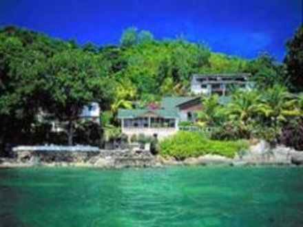 Chalet coté mer praslin