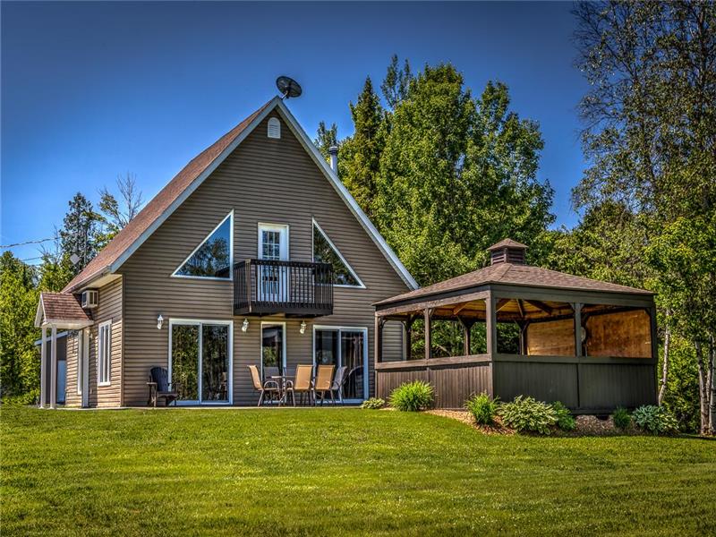 Chalet a vendre lac aylmer